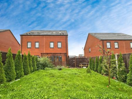 3 bedroom Semi-detached house for sale in Comet Drive, Oxley, Wolverhampton, WV10