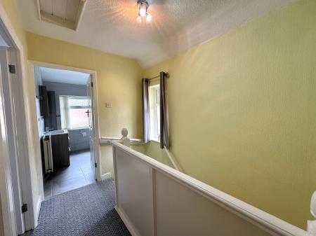 3 bedroom Semi-detached house for sale in Deyncourt Road, Wednesfield, Wolverhampton, WV10