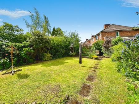 3 bedroom Semi-detached house for sale in Deyncourt Road, Wednesfield, Wolverhampton, WV10