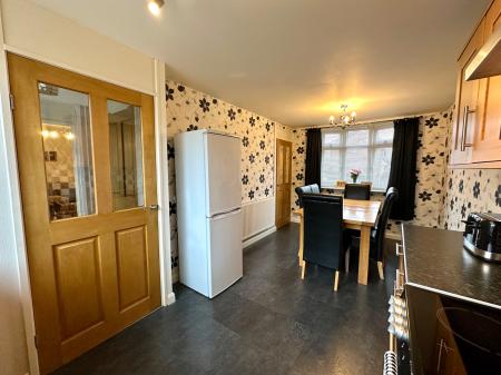 3 bedroom Semi-detached house for sale in Ecclestone Road, Wednesfield, Wolverhampton, WV11