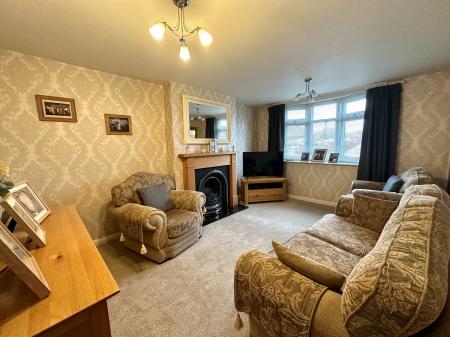 3 bedroom Semi-detached house for sale in Ecclestone Road, Wednesfield, Wolverhampton, WV11