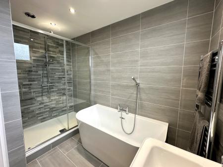 3 bedroom Semi-detached house for sale in Ecclestone Road, Wednesfield, Wolverhampton, WV11