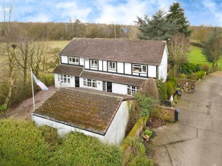 7 bedroom Detached house for sale in The Croft, Engine Meadow