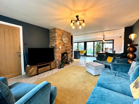 7 bedroom Detached house for sale in The Croft, Engine Meadow