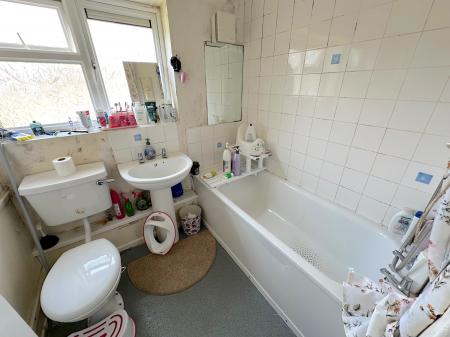 2 bedroom Flat for sale in Graiseley Street, Wolverhampton City Centre, Wolverhampton, WV3