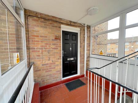 2 bedroom Flat for sale in Graiseley Street, Wolverhampton City Centre, Wolverhampton, WV3