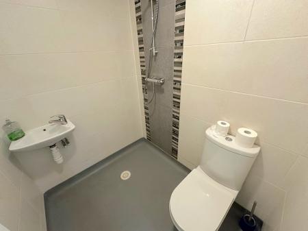 4 bedroom Detached house for sale in Halecroft Avenue, Wednesfield, Wolverhampton, WV11