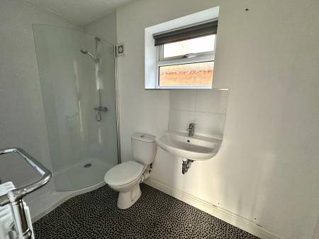 4 bedroom Detached house for sale in High Hill, Essington, Wolverhampton, WV11