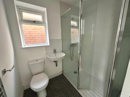 4 bedroom Detached house for sale in High Hill, Essington, Wolverhampton, WV11