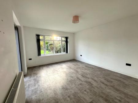 4 bedroom Detached house for sale in High Hill, Essington, Wolverhampton, WV11