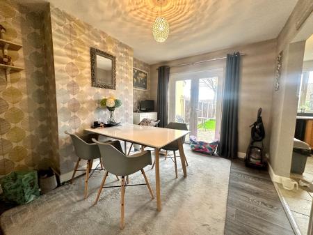 3 bedroom Semi-detached house for sale in Hyde Road, Wednesfield, WV11