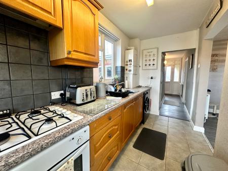 3 bedroom Semi-detached house for sale in Hyde Road, Wednesfield, WV11