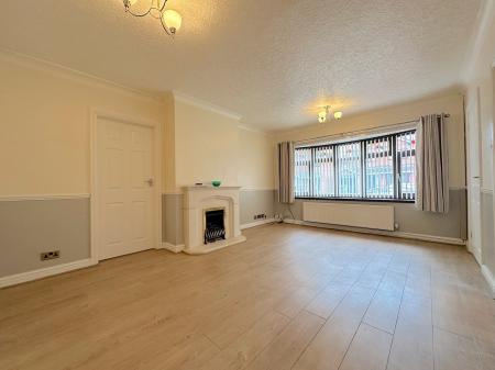 2 bedroom Bungalow for sale in James Street, Willenhall, Wolverhampton, WV13