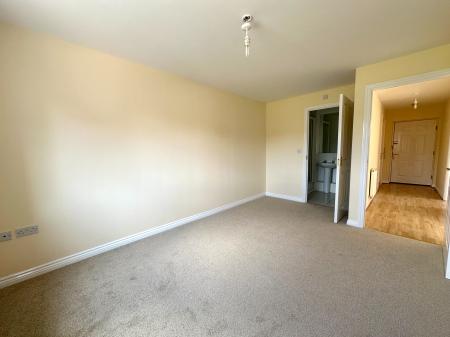 2 bedroom Apartment for sale in Jeremiah Road, Wolverhampton, WV10