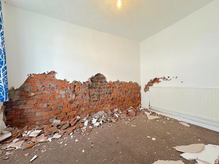 2 bedroom Terraced House for sale in Leslie Road, Park Village, Wolverhampton, WV10