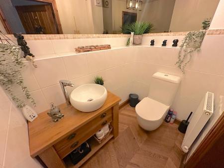 3 bedroom Barn Conversion for sale in Manor Farm Barns, Essington, Wolverhampton, WV11