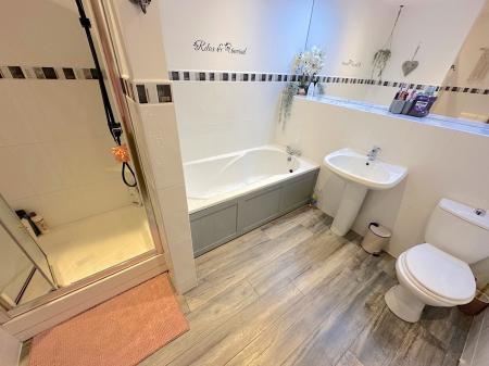 3 bedroom Barn Conversion for sale in Manor Farm Barns, Essington, Wolverhampton, WV11