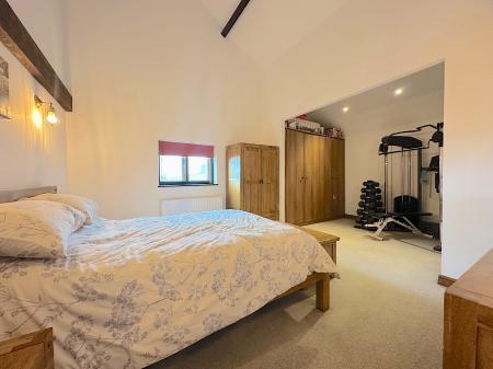 3 bedroom Barn Conversion for sale in Manor Farm Barns, Essington, Wolverhampton, WV11