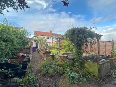 3 bedroom Semi-detached house for sale in Marshall Road, Willenhall, WV13