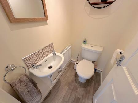 4 bedroom Detached house for sale in Meadow Croft, Perton, Wolverhampton, WV6