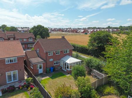 4 bedroom Detached house for sale in Meadow Croft, Perton, Wolverhampton, WV6