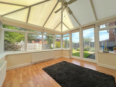 4 bedroom Detached house for sale in Meadow Croft, Perton, Wolverhampton, WV6