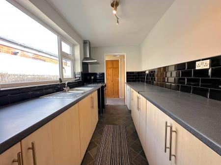 3 bedroom Terraced House for sale in Merridale Street West, Merridale, Wolverhampton, WV3