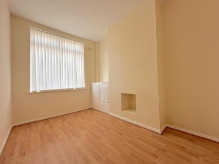 3 bedroom Terraced House for sale in Merridale Street West, Merridale, Wolverhampton, WV3