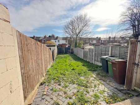 3 bedroom Terraced House for sale in Merridale Street West, Merridale, Wolverhampton, WV3