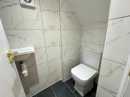 3 bedroom Semi-detached house for sale in Mount Road, Lanesfield, Wolverhampton, WV4