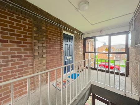1 bedroom Flat for sale in Ratcliffe Road, Wednesfield, Wolverhampton, WV11