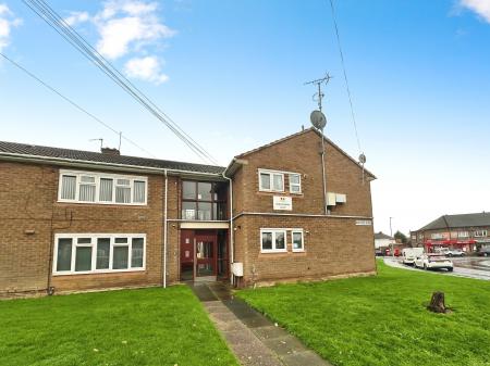 1 bedroom Flat for sale in Ratcliffe Road, Wednesfield, Wolverhampton, WV11