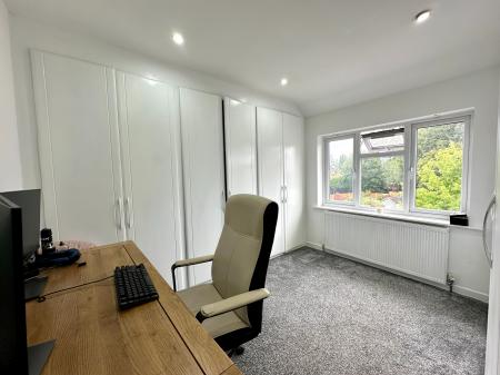 3 bedroom Semi-detached house for sale in Sambrook Road, Wolverhampton, WV10