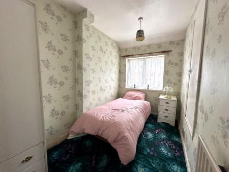 3 bedroom Semi-detached house for sale in Snape Road, Wednesfield, Wolverhampton, WV11