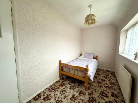 3 bedroom Semi-detached house for sale in Snape Road, Wednesfield, Wolverhampton, WV11