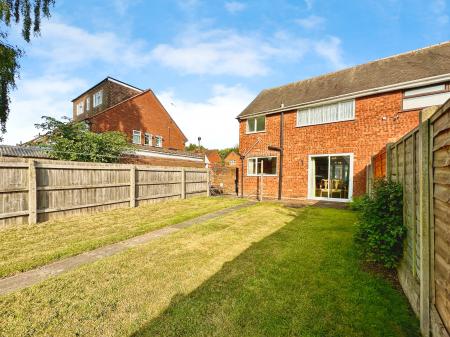 3 bedroom Semi-detached house for sale in Snape Road, Wednesfield, Wolverhampton, WV11