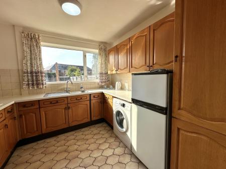 3 bedroom Semi-detached house for sale in Snape Road, Wednesfield, Wolverhampton, WV11