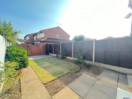 2 bedroom Terraced House for sale in Solent Close, Pendeford, Wolverhampton, WV9