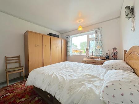 3 bedroom Semi-detached house for sale in Springhill Road, Wednesfield, Wolverhampton, WV11