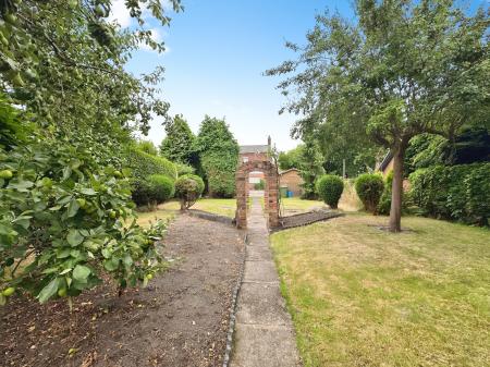 3 bedroom Detached house for sale in Nechell Cottage, Willenhall Road