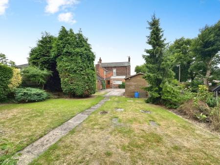 3 bedroom Detached house for sale in Nechell Cottage, Willenhall Road