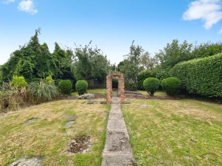 3 bedroom Detached house for sale in Nechell Cottage, Willenhall Road