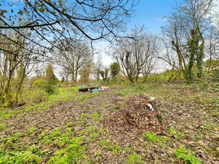 3 bedroom Detached house for sale in Wolverhampton Road, Sedgley, DY3 1RD