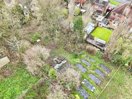 3 bedroom Detached house for sale in Wolverhampton Road, Sedgley, DY3 1RD