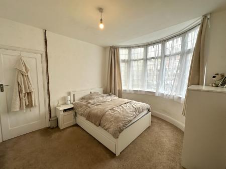 3 bedroom Detached house for sale in Wolverhampton Road, Sedgley, DY3 1RD