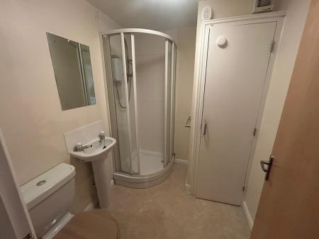 2 bedroom Apartment to let in Gomer Street, Willenhall, WV13