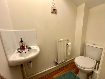 3 bedroom Town house for sale in Little Island Drive, Willenhall, WV13