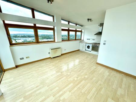 1 bedroom Penthouse to let in Gomer Street, Willenhall, WV13