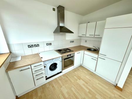 1 bedroom Penthouse to let in Gomer Street, Willenhall, WV13