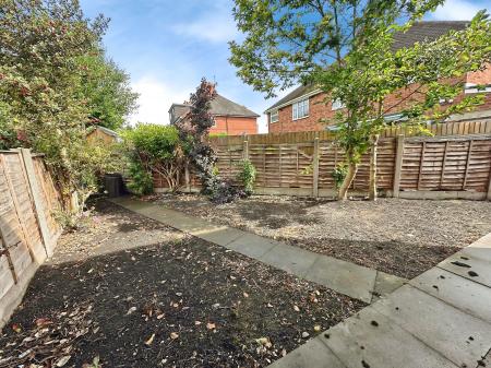 3 bedroom Semi-detached house for sale in Beechfield Grove, Bilston, Wolverhampton, WV14